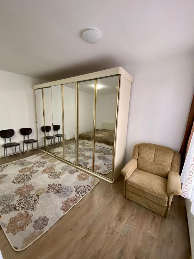 Ardelean Apartment أرادايا المظهر الخارجي الصورة