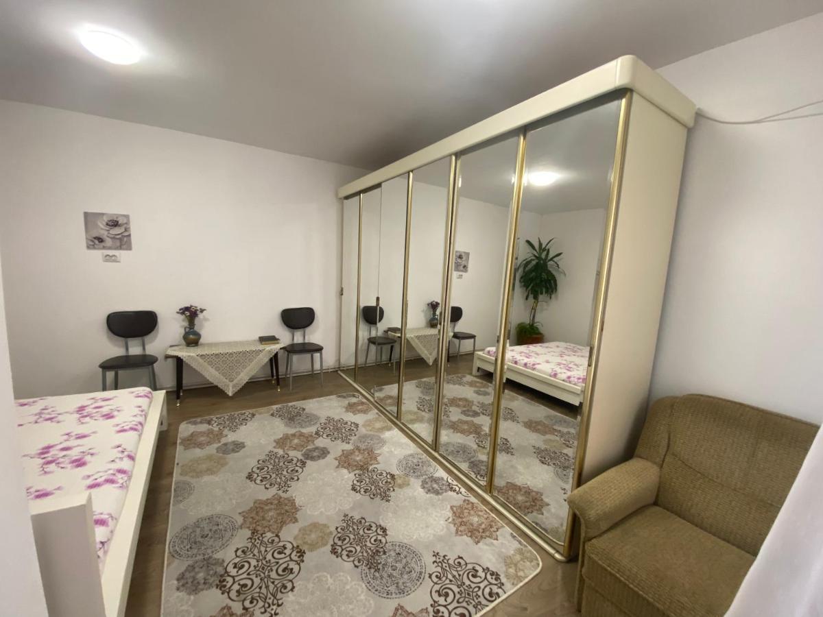 Ardelean Apartment أرادايا المظهر الخارجي الصورة